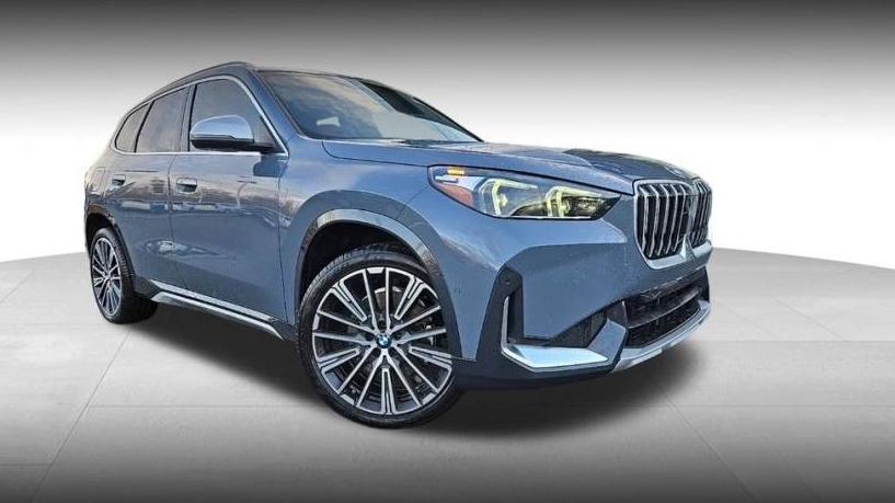 BMW X1 2024 WBX73EF04R5Z63447 image