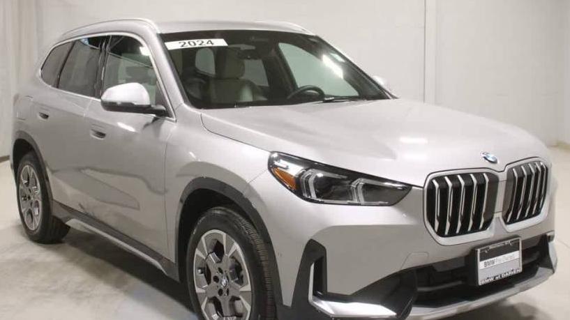 BMW X1 2024 WBX73EF00R5Z67463 image