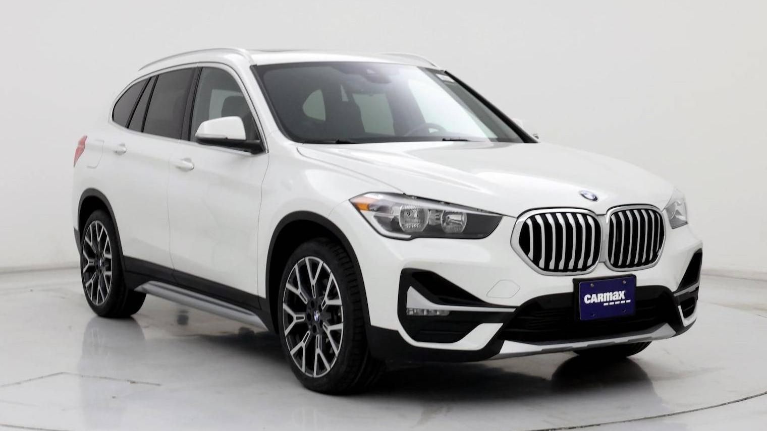 BMW X1 2020 WBXJG7C09L5R47469 image