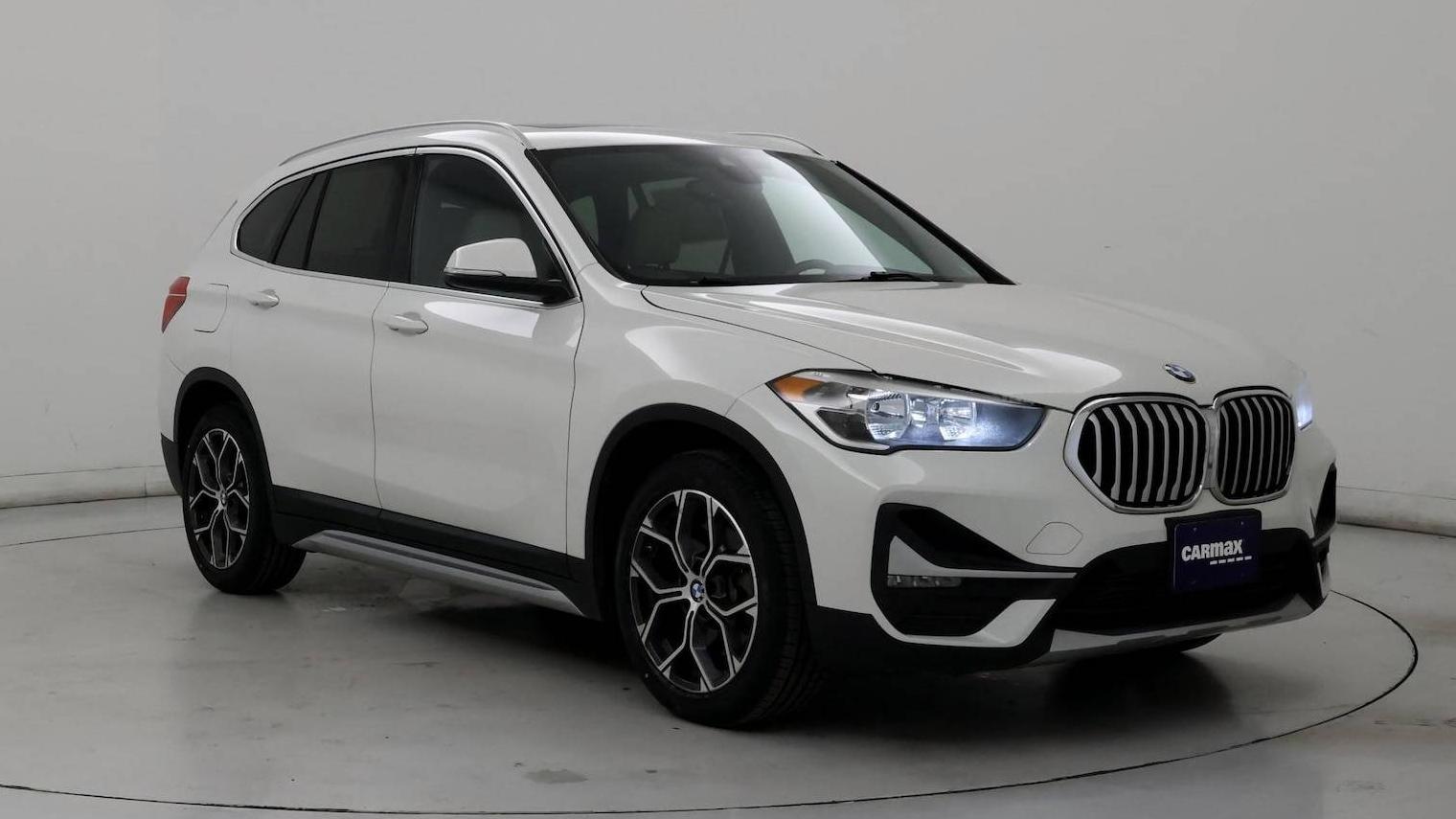 BMW X1 2020 WBXJG9C00L5R71087 image