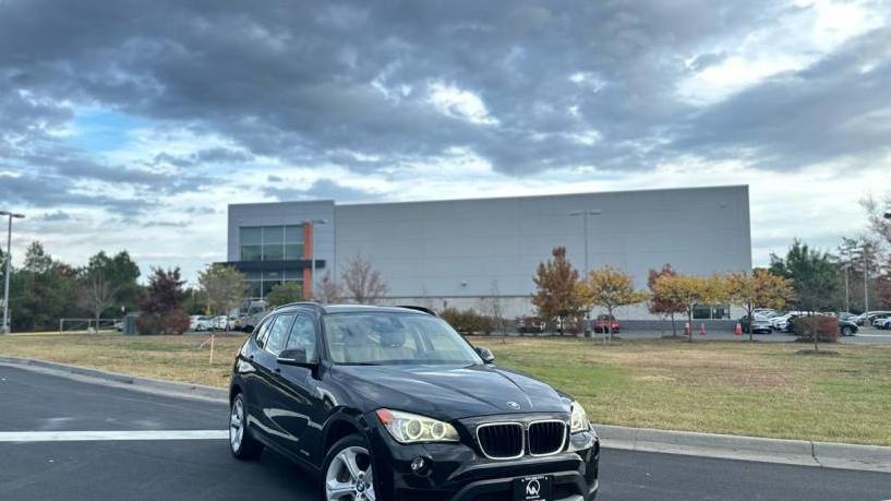 BMW X1 2013 WBAVM5C53DVL63767 image