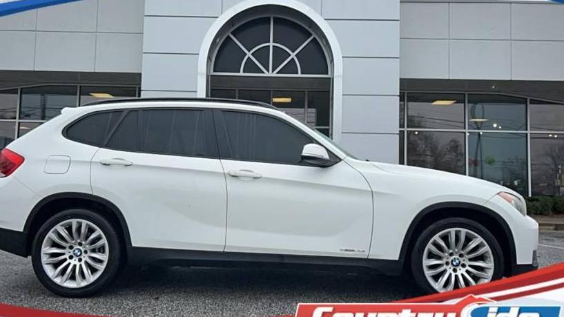 BMW X1 2013 WBAVM1C53DVW45304 image