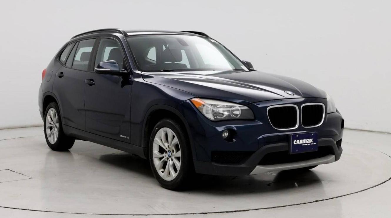 BMW X1 2014 WBAVL1C57EVY17709 image