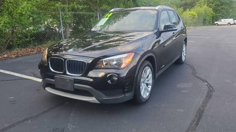 BMW X1 2014 WBAVL1C57EVY13451 image