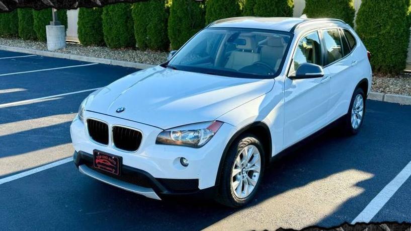 BMW X1 2014 WBAVL1C5XEVY19583 image