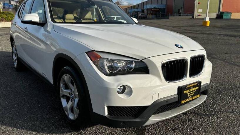 BMW X1 2014 WBAVM1C59EVW56728 image