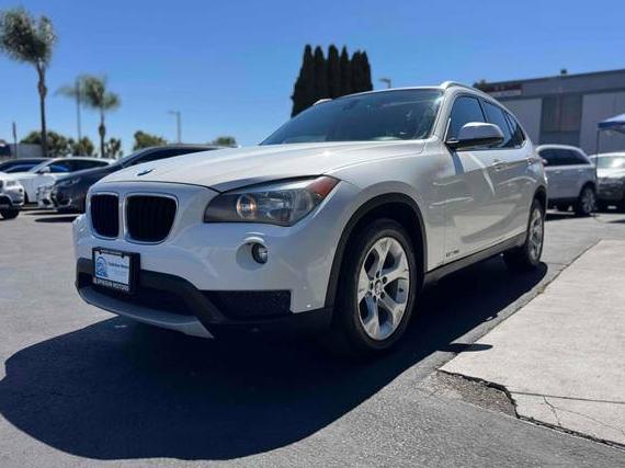 BMW X1 2014 WBAVM1C56EVW49784 image