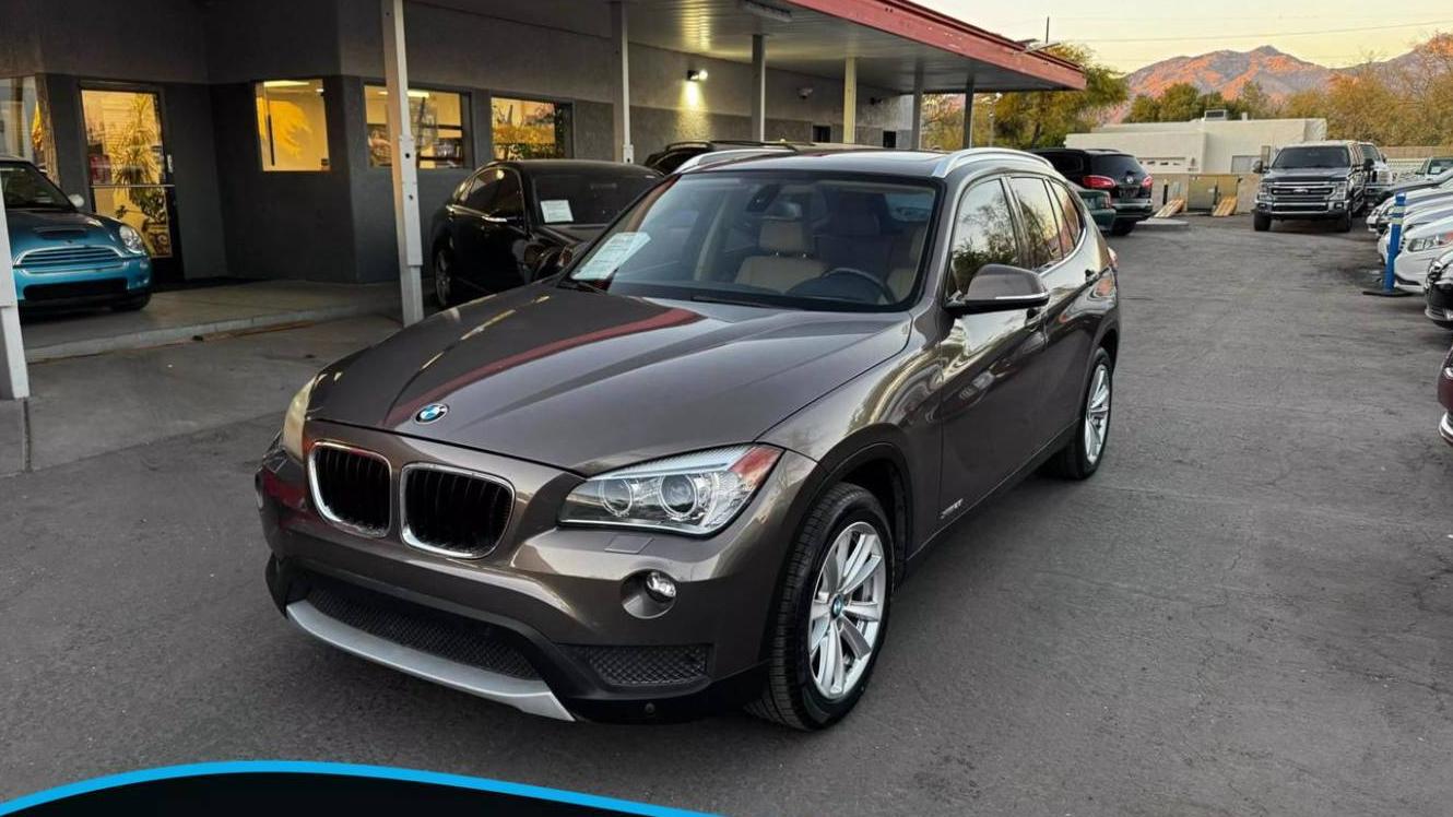 BMW X1 2014 WBAVL1C51EVY21299 image