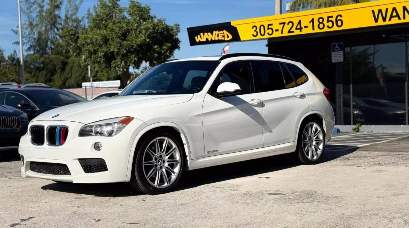 BMW X1 2014 WBAVM1C58EVW55568 image