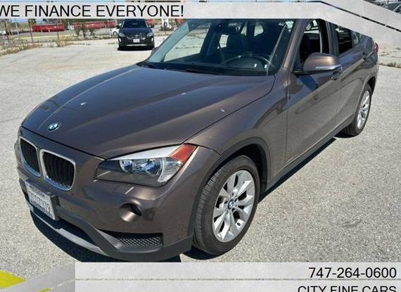 BMW X1 2014 WBAVL1C56EVY18995 image