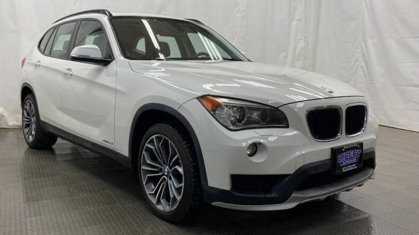 BMW X1 2015 WBAVM5C59FVV94126 image