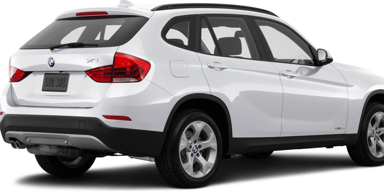 BMW X1 2015 WBAVL1C57FVY40327 image