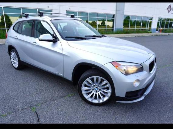 BMW X1 2015 WBAVL1C53FVY31494 image