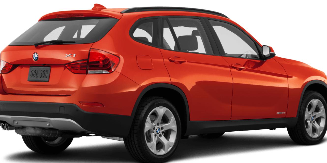 BMW X1 2015 WBAVL1C56FVY30842 image