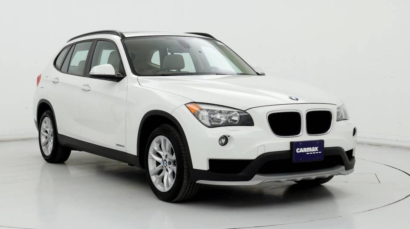 BMW X1 2015 WBAVL1C5XFVY31203 image