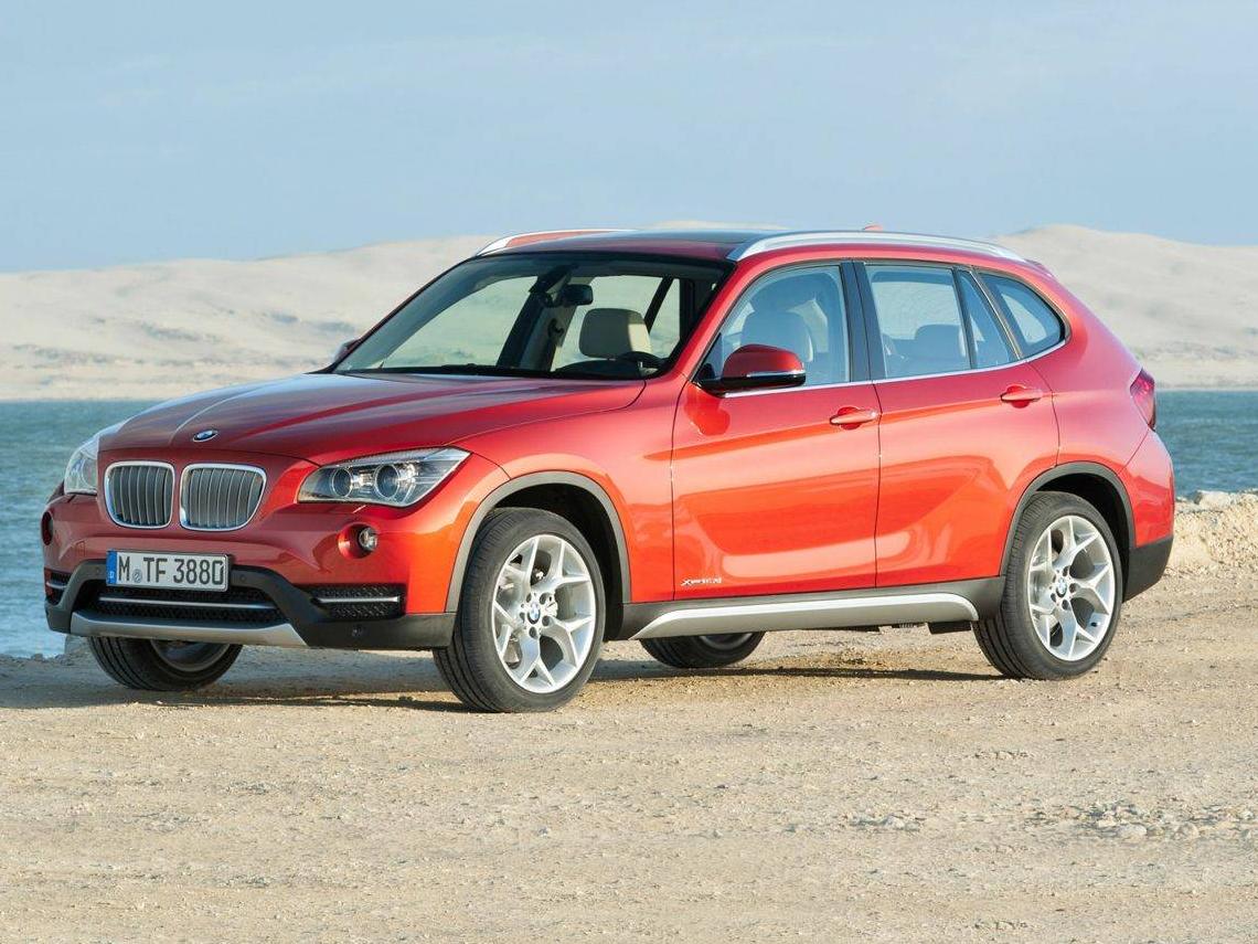 BMW X1 2015 WBAVM1C57FVW57636 image