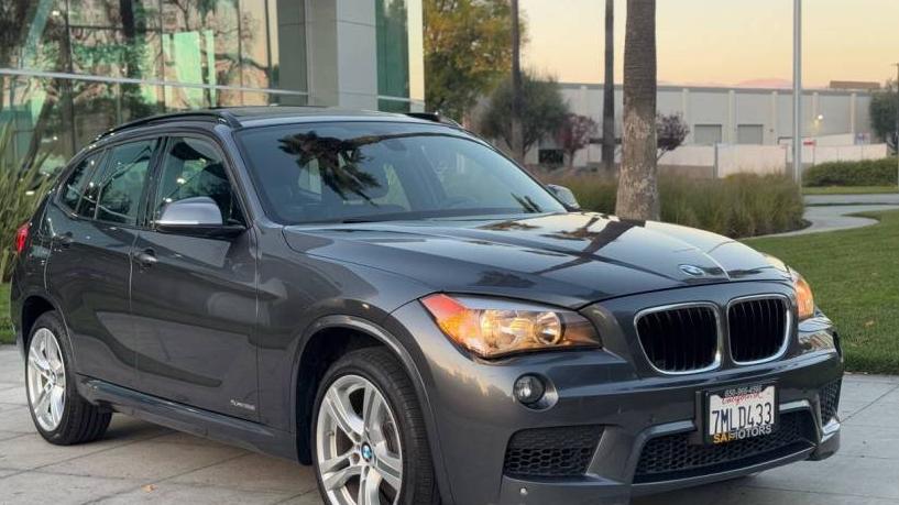 BMW X1 2015 WBAVL1C54FVY37305 image