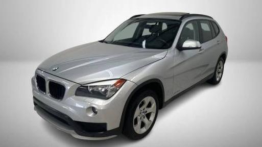 BMW X1 2015 WBAVM1C50FV315042 image