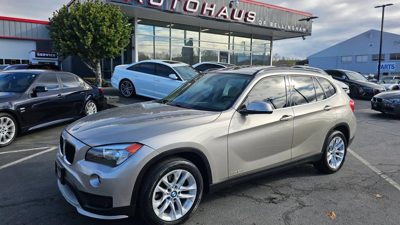 BMW X1 2015 WBAVL1C58FVY27229 image