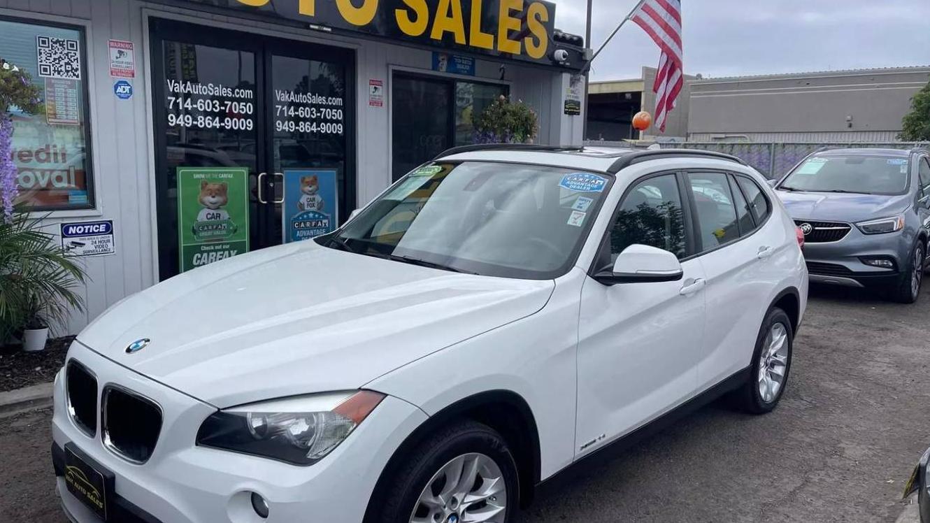 BMW X1 2015 WBAVL1C58FVY29868 image