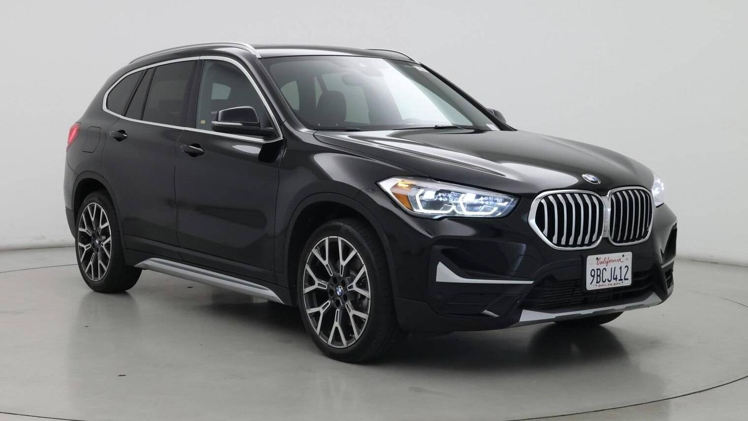 BMW X1 2022 WBXJG7C03N5V12689 image