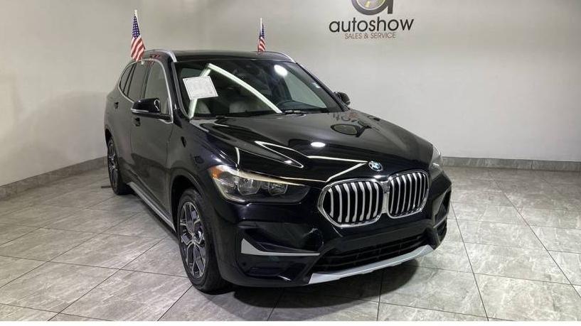 BMW X1 2022 WBXJG7C01N5V40796 image