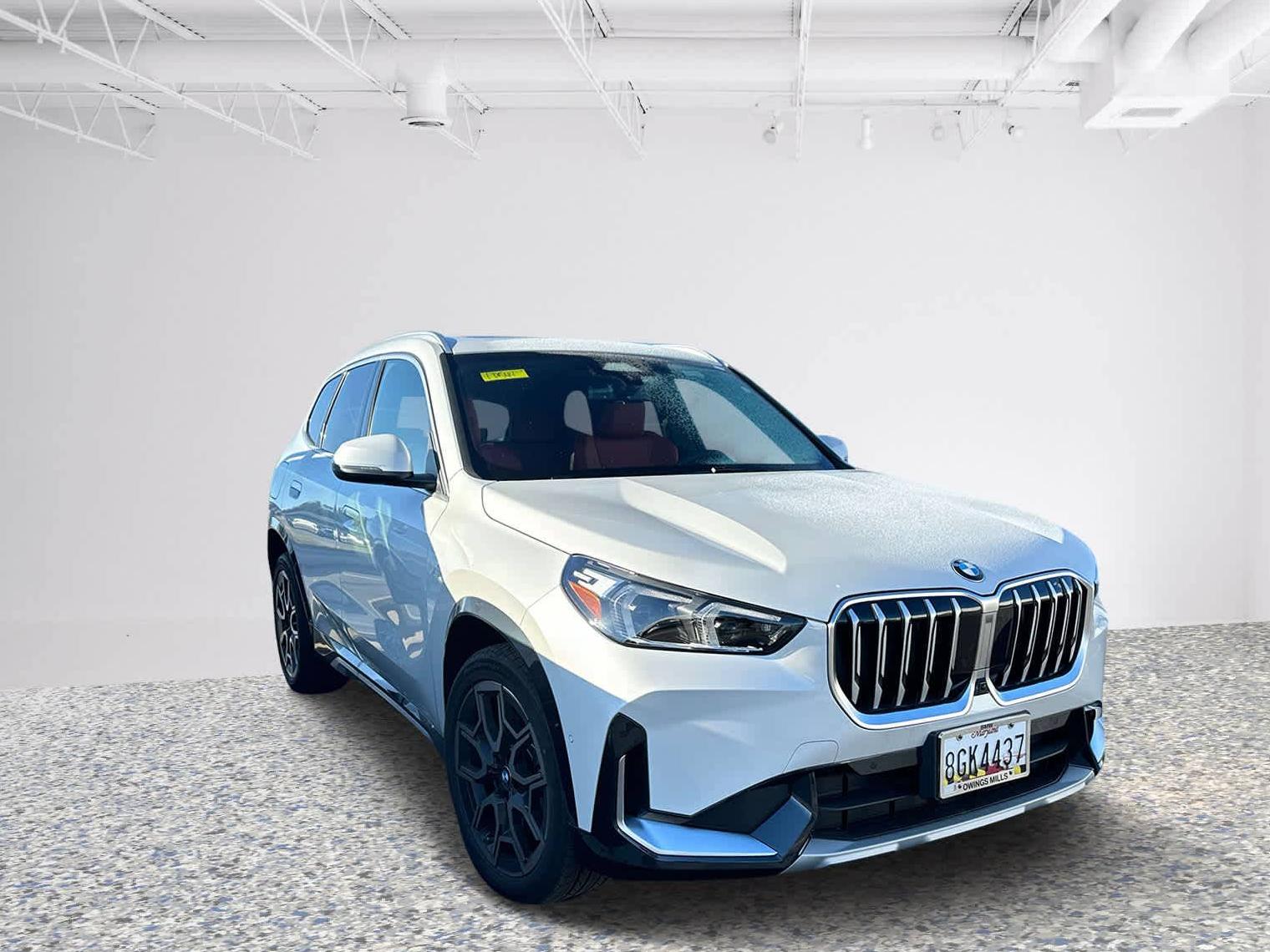 BMW X1 2025 WBX73EF05S5071732 image