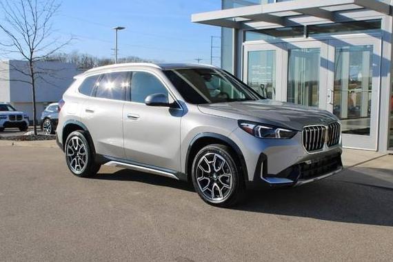 BMW X1 2025 WBX73EF0XS5190375 image