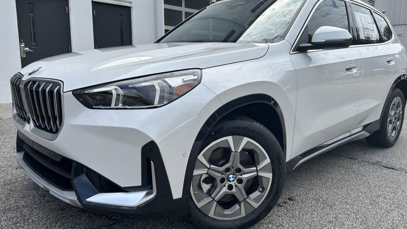 BMW X1 2025 WBX73EF08S5032777 image