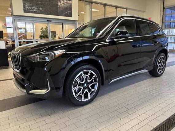 BMW X1 2025 WBX73EF05S5141651 image