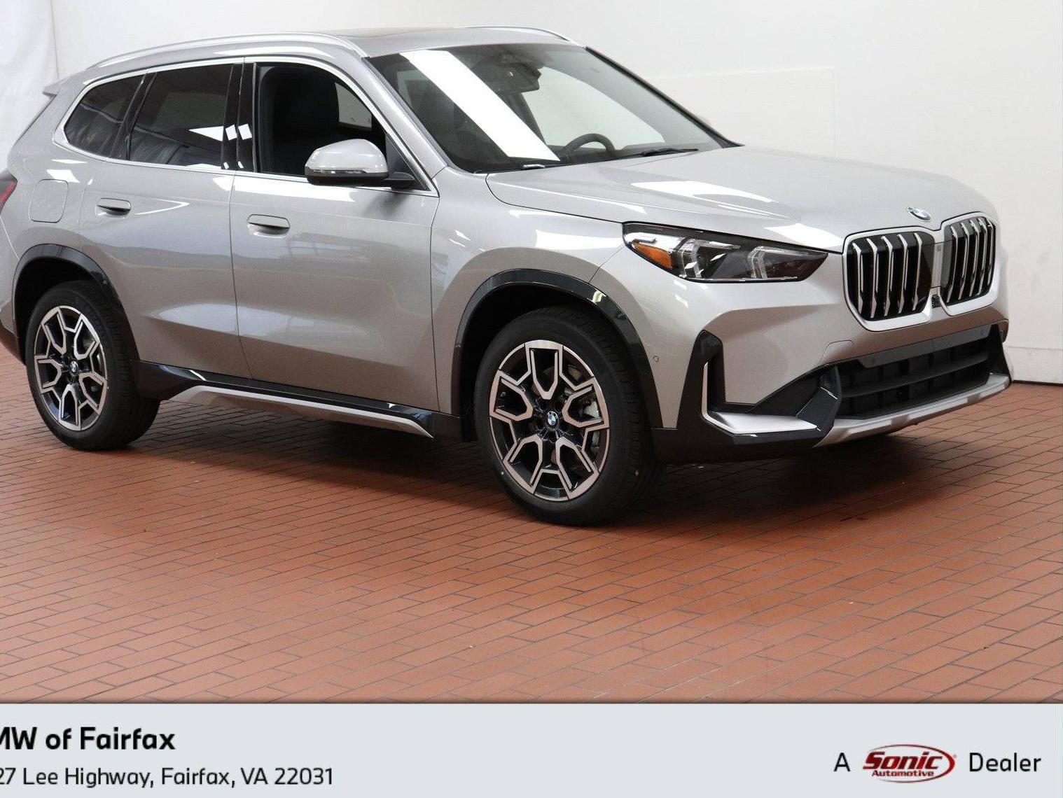 BMW X1 2025 WBX73EF04S5095276 image