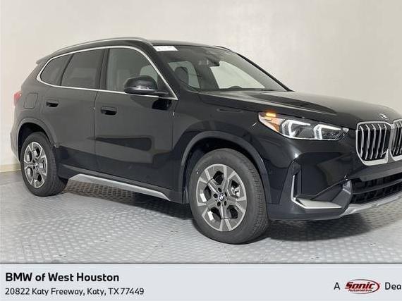 BMW X1 2025 WBX73EF0XS5184057 image
