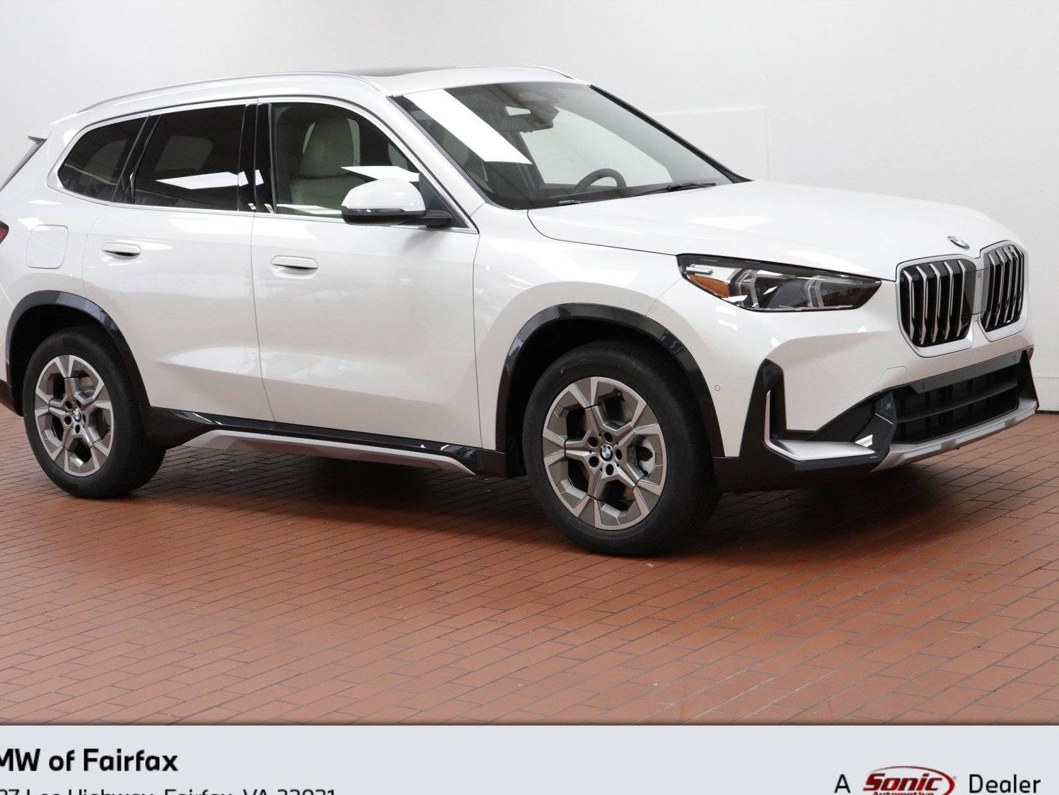 BMW X1 2025 WBX73EF07S5033953 image