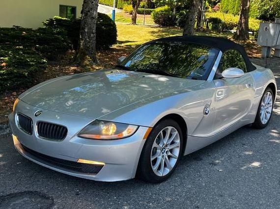 BMW Z4 2008 4USBU33568LW75619 image