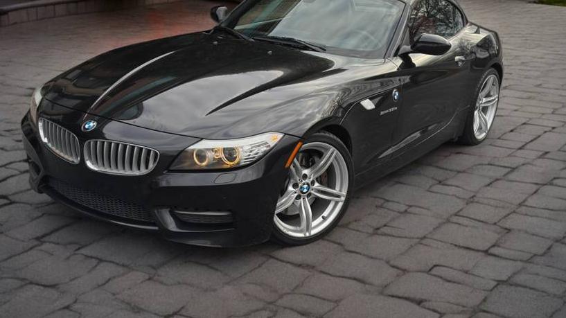 BMW Z4 2012 WBALM1C5XCE633687 image