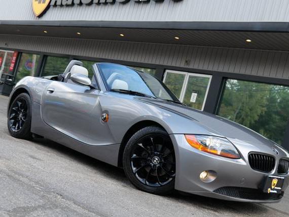BMW Z4 2004 4USBT33574LS49855 image