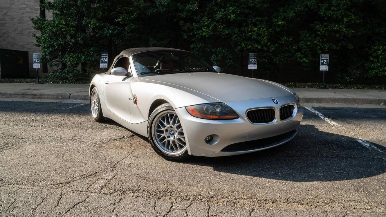 BMW Z4 2003 4USBT33493LR64951 image