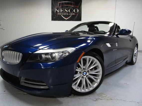BMW Z4 2010 WBALM7C5XAE382427 image