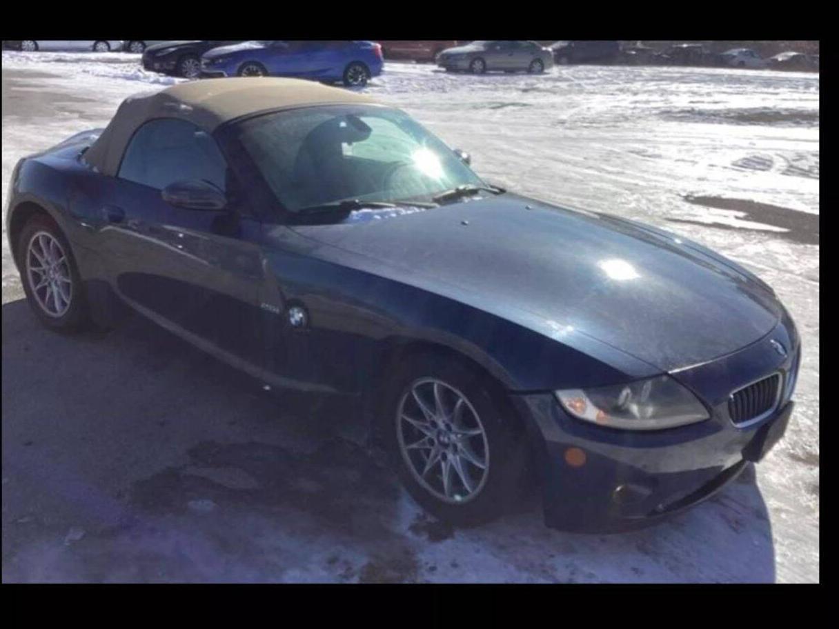 BMW Z4 2005 4USBT33515LS55572 image