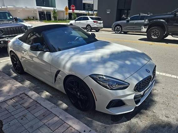 BMW Z4 2022 WBAHF9C05NWX69810 image