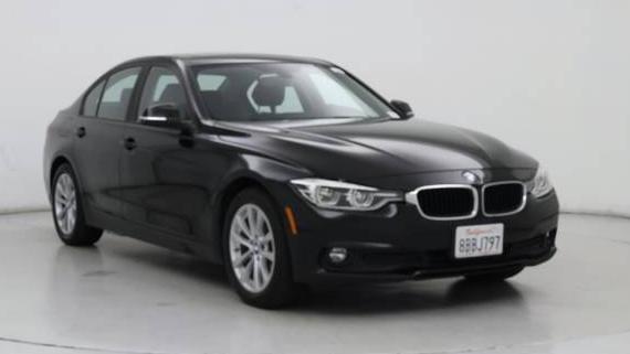 BMW 320I 2018 WBA8E1G56JNU89131 image