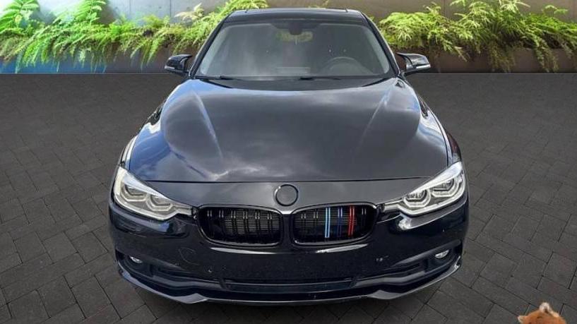 BMW 320I 2018 WBA8A3C52JA067393 image