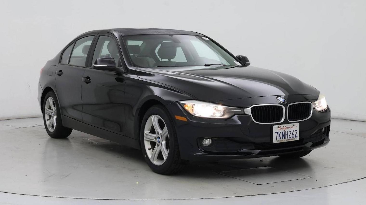 BMW 320I 2015 WBA3B1G53FNT01661 image