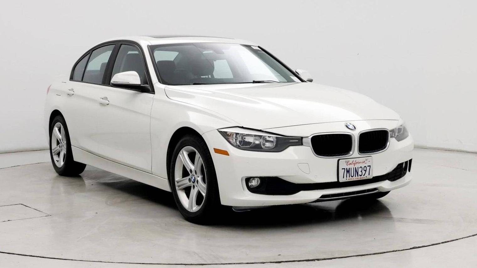 BMW 320I 2015 WBA3B1C56FK138740 image