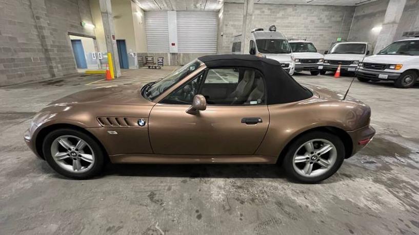 BMW Z3 2000 WBACH9343YLF92089 image