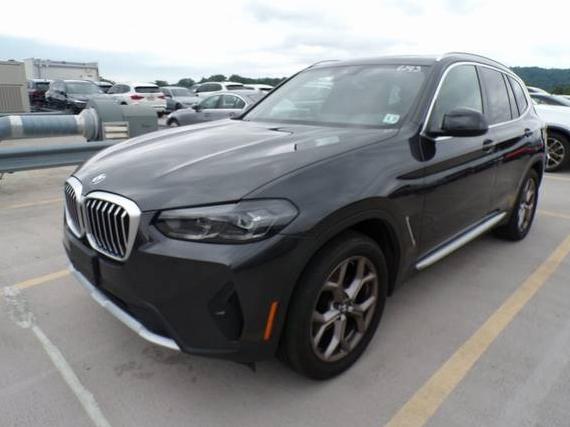 BMW X3 2023 5UX53DP02P9N55014 image