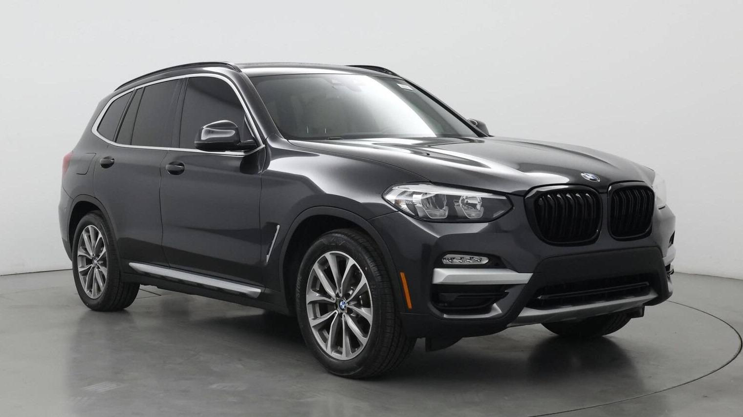 BMW X3 2019 5UXTR9C54KLP93995 image