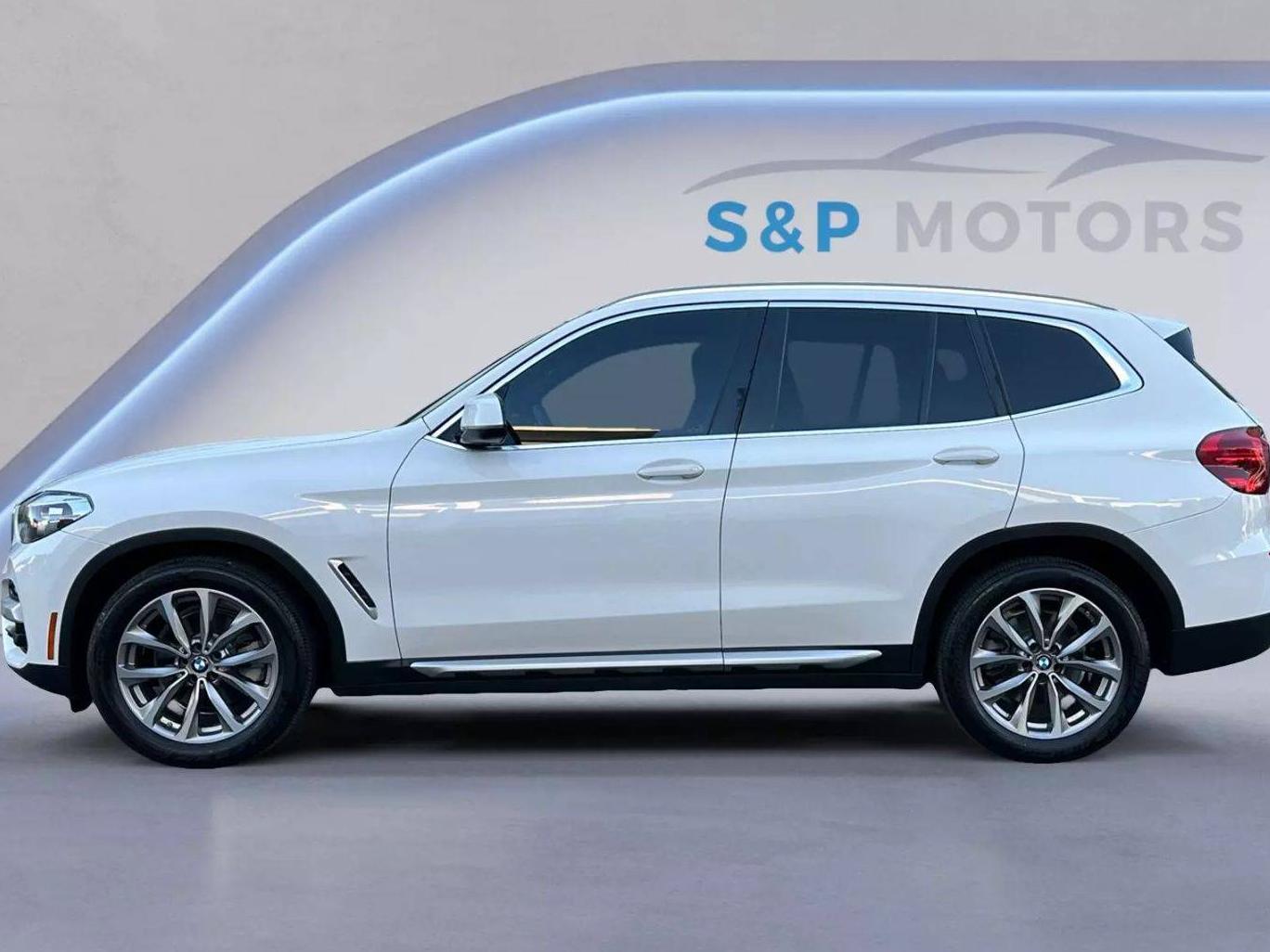 BMW X3 2019 5UXTR7C53KLF35796 image