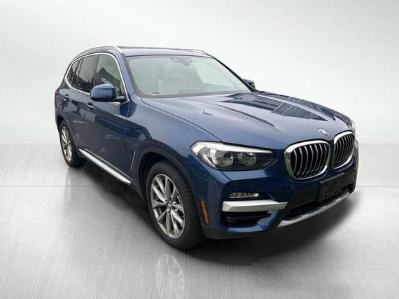 BMW X3 2019 5UXTR9C55KLE18555 image