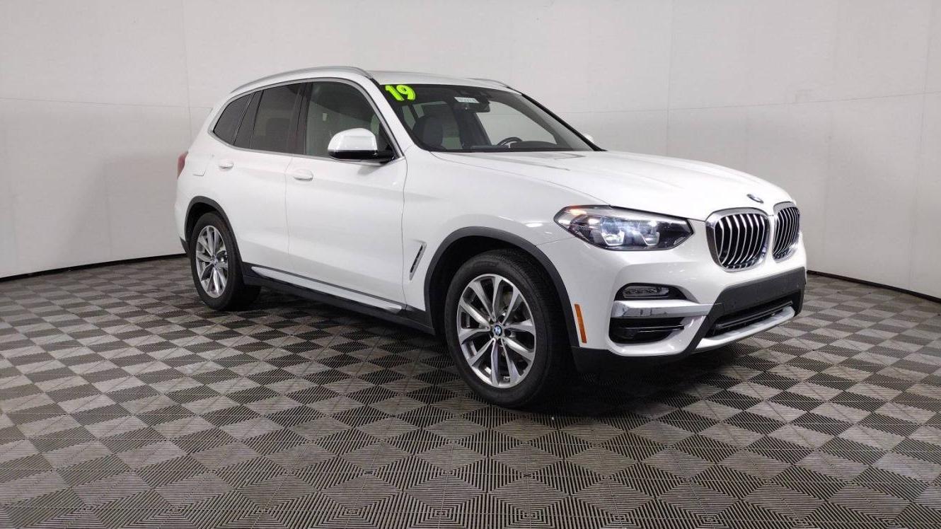 BMW X3 2019 5UXTR9C58KLP92722 image